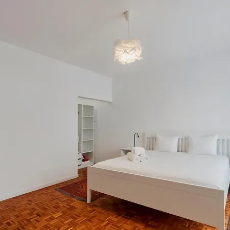 Downtown 79 Apartment Setubal