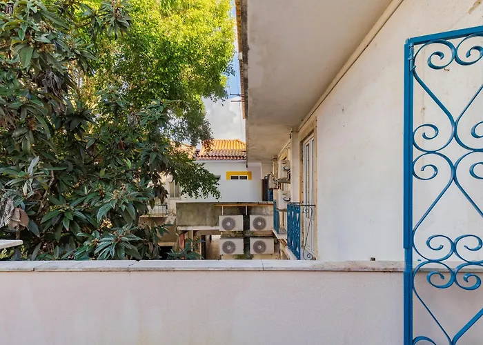 Downtown 79 * Σετούμπαλ