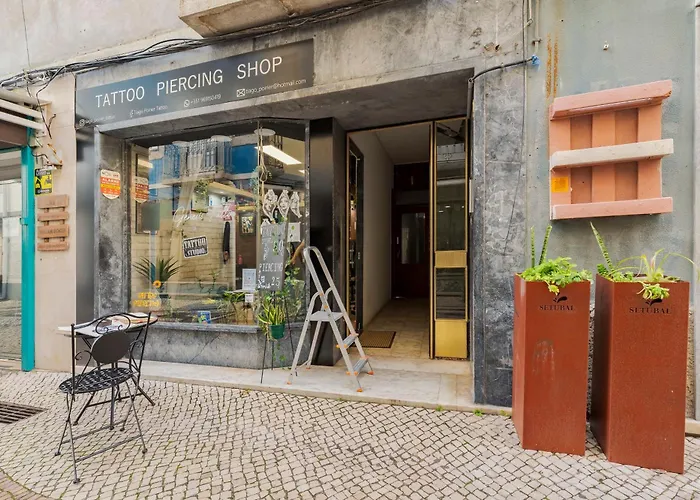 Διαμέρισμα Downtown 79