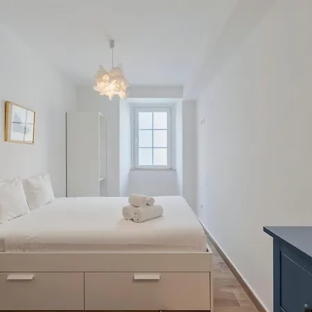 Downtown 79 Setúbal