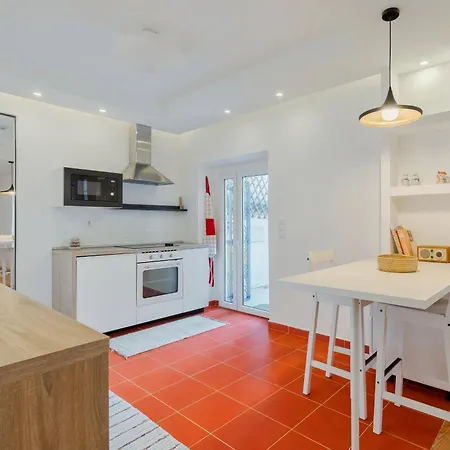 Downtown 79 Apartman