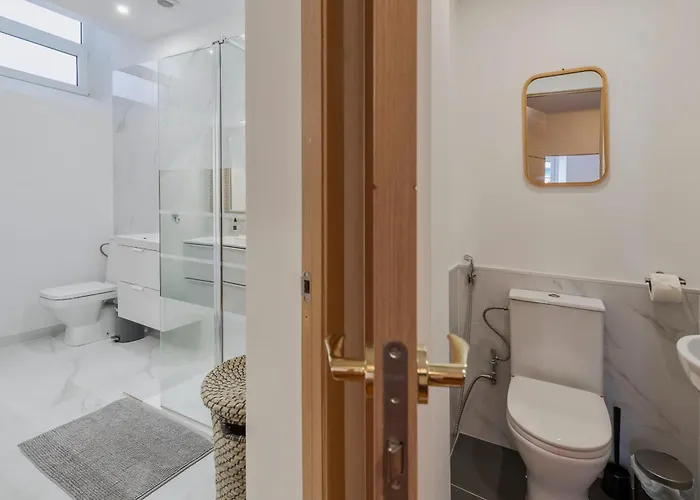 Downtown 79 Сетубал